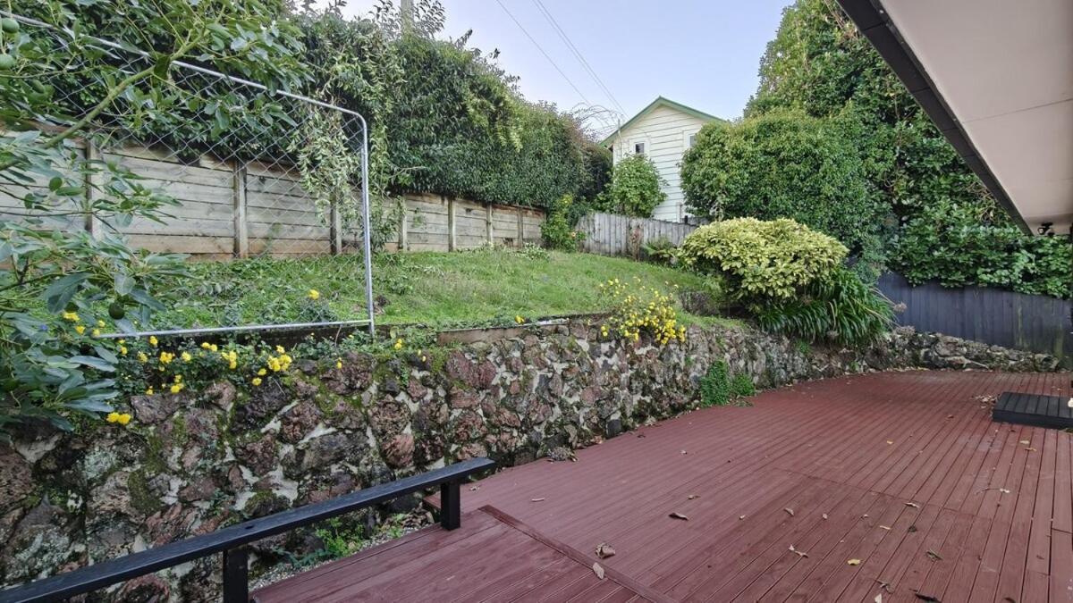 オークランド Hidden Oasis In Epsom With Panoramic Viewヴィラ エクステリア 写真