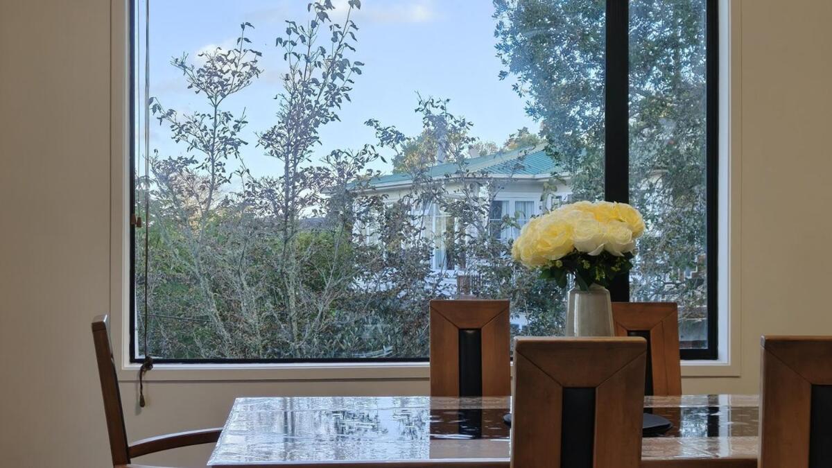 オークランド Hidden Oasis In Epsom With Panoramic Viewヴィラ エクステリア 写真